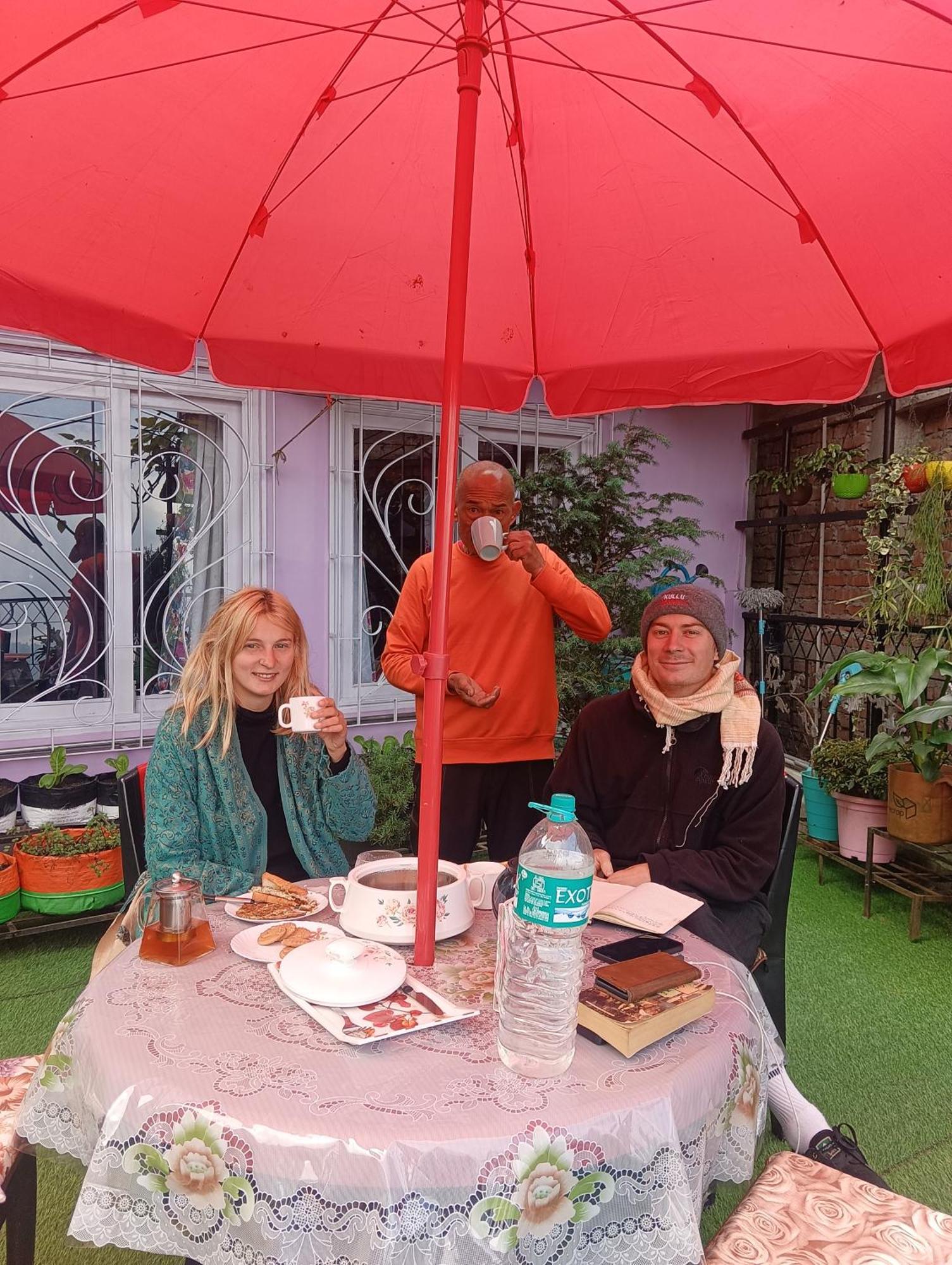 Dew Drops Guest House 다르질링 외부 사진